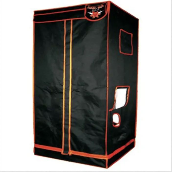 SuperBox Mylar V2 150x80x200cm SuperBox on putkirakenteinen kasvihuone puutarhaharrastuksen ymparivuotiseen toteuttamiseen. SuperBox Mylar V2 150x80x200cm SuperBox on putkirakenteinen kasvihuone puutarhaharrastuksen ymparivuotiseen toteuttamiseen.