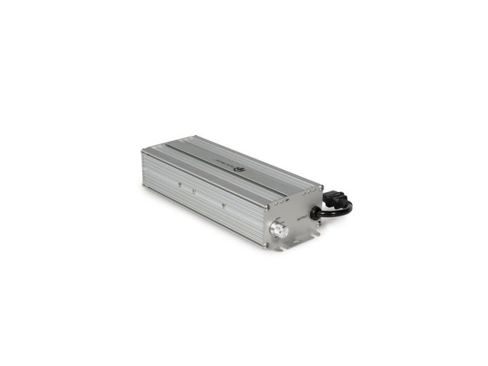 Fortis Master 600W saadettava digitaalinen virtalahde Digitaalinen saadettava virtalahde 600W. Valmiiksi johdotettu, ei Fortis Master 600W saadettava digitaalinen virtalahde Digitaalinen saadettava virtalahde 600W. Valmiiksi johdotettu, ei