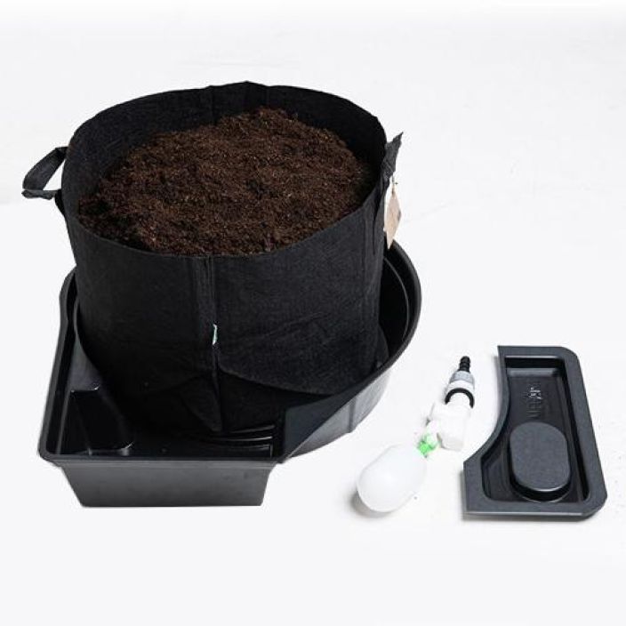 megapot Passiivinen altakasteleva viljelyjarjestelma kahdella 8,5L ruukulla, seka 47L ravinnesailiolla. megapot Passiivinen altakasteleva viljelyjarjestelma kahdella 8,5L ruukulla, seka 47L ravinnesailiolla.